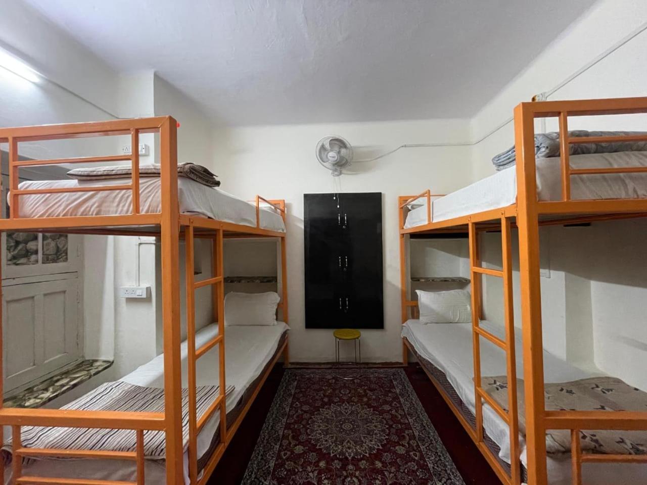 Inka Kashi Hostel Варанаси Экстерьер фото