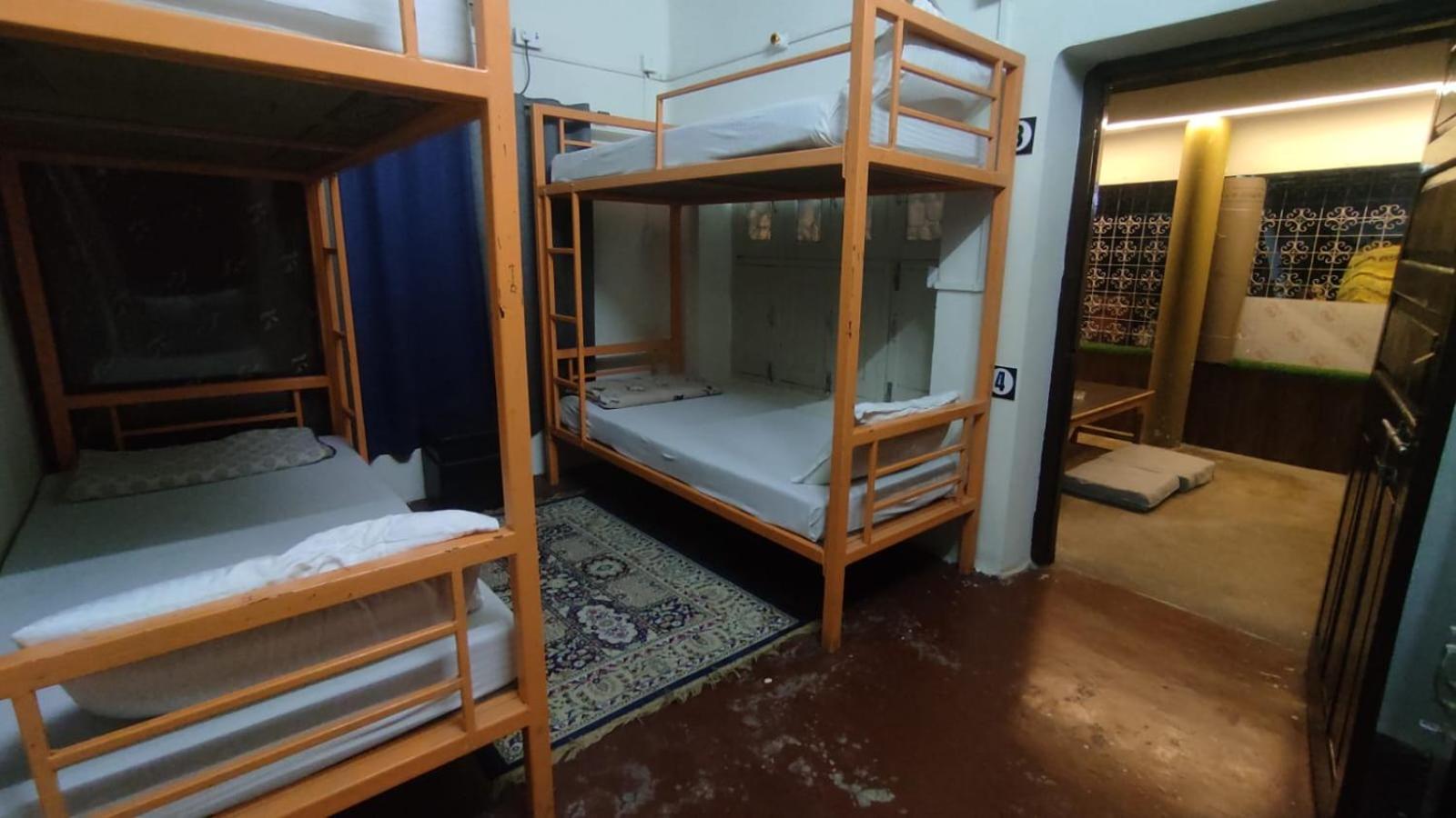 Inka Kashi Hostel Варанаси Экстерьер фото