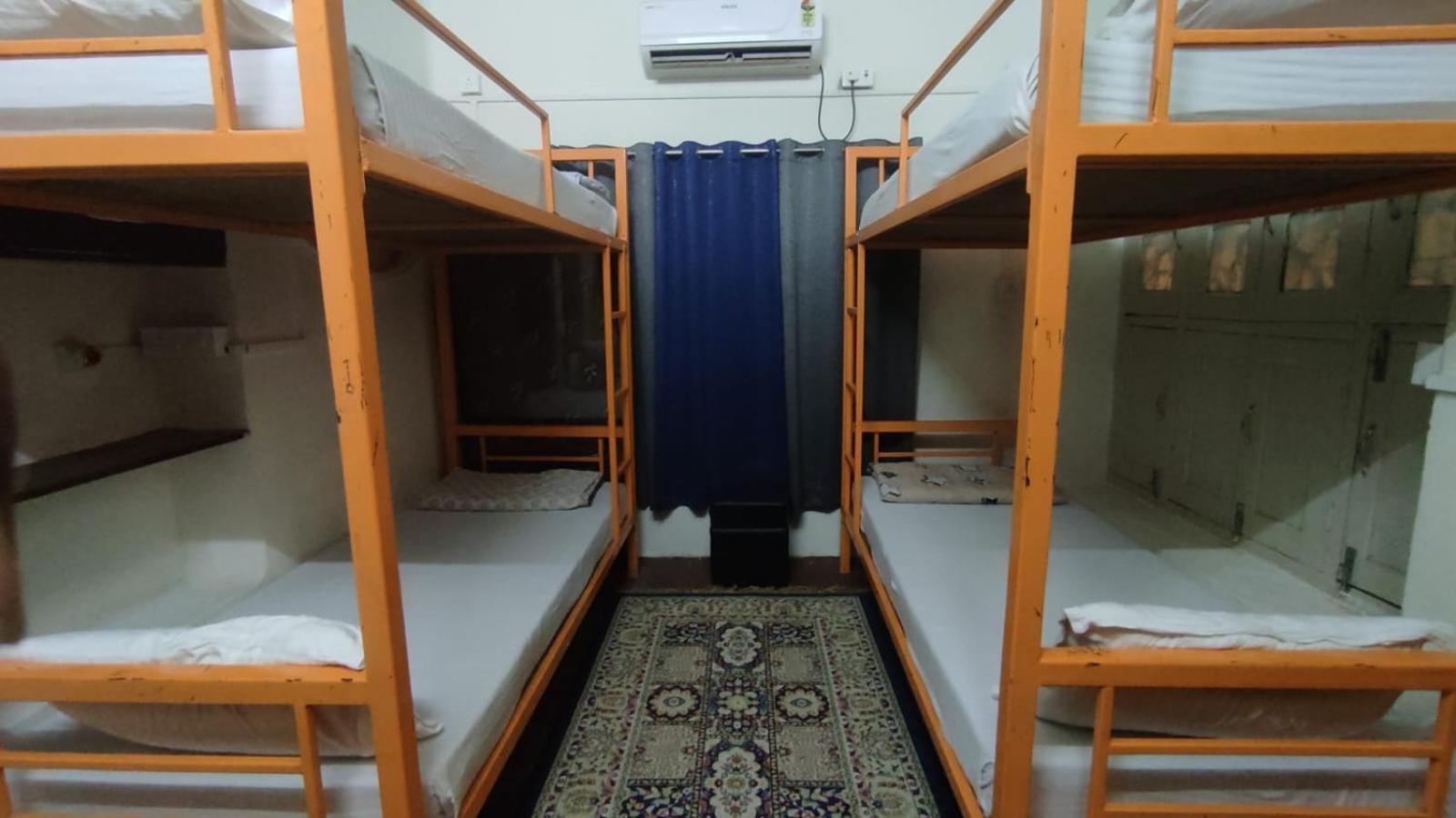 Inka Kashi Hostel Варанаси Экстерьер фото
